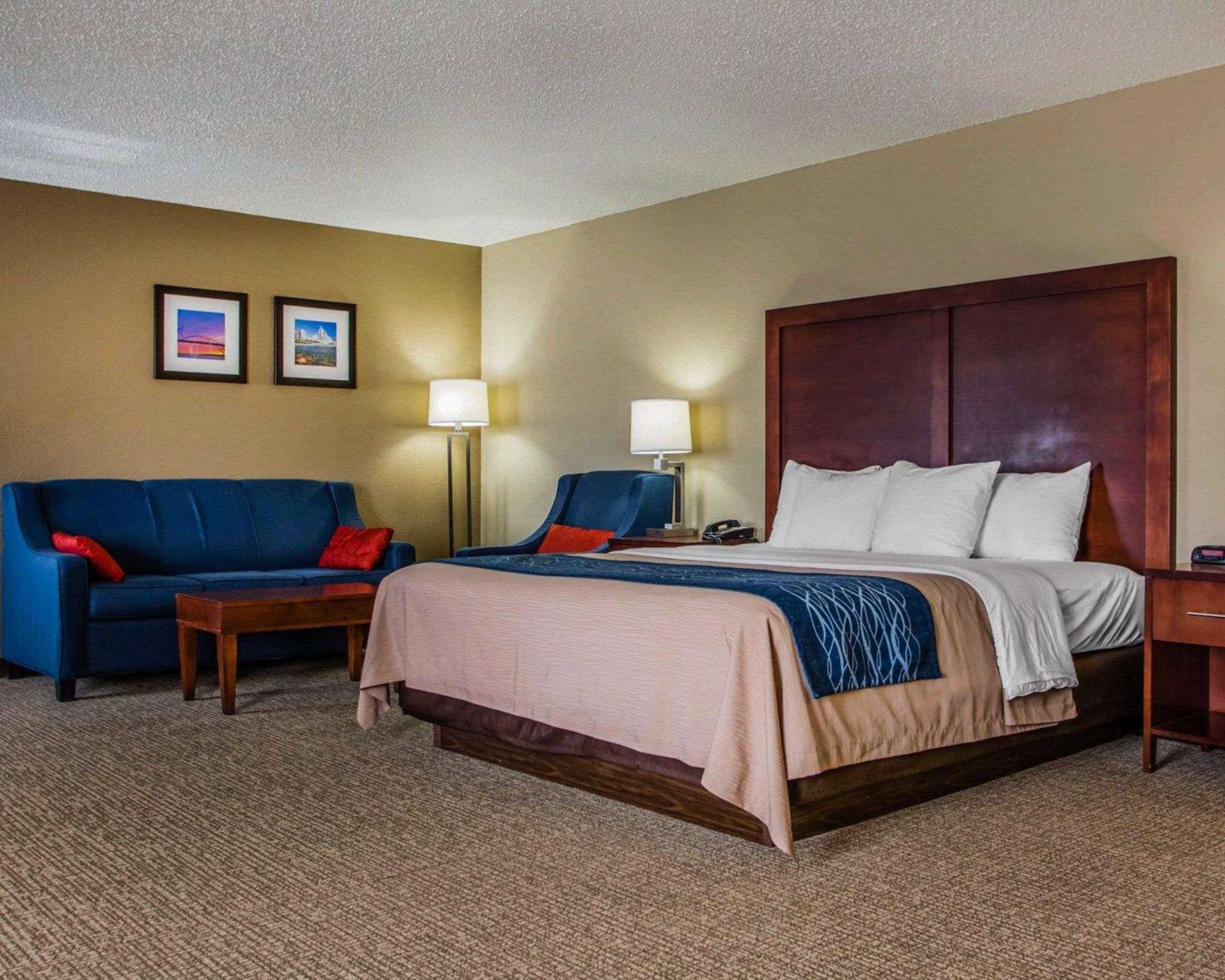 Comfort Inn & Suites Jackson - West Bend Eksteriør billede