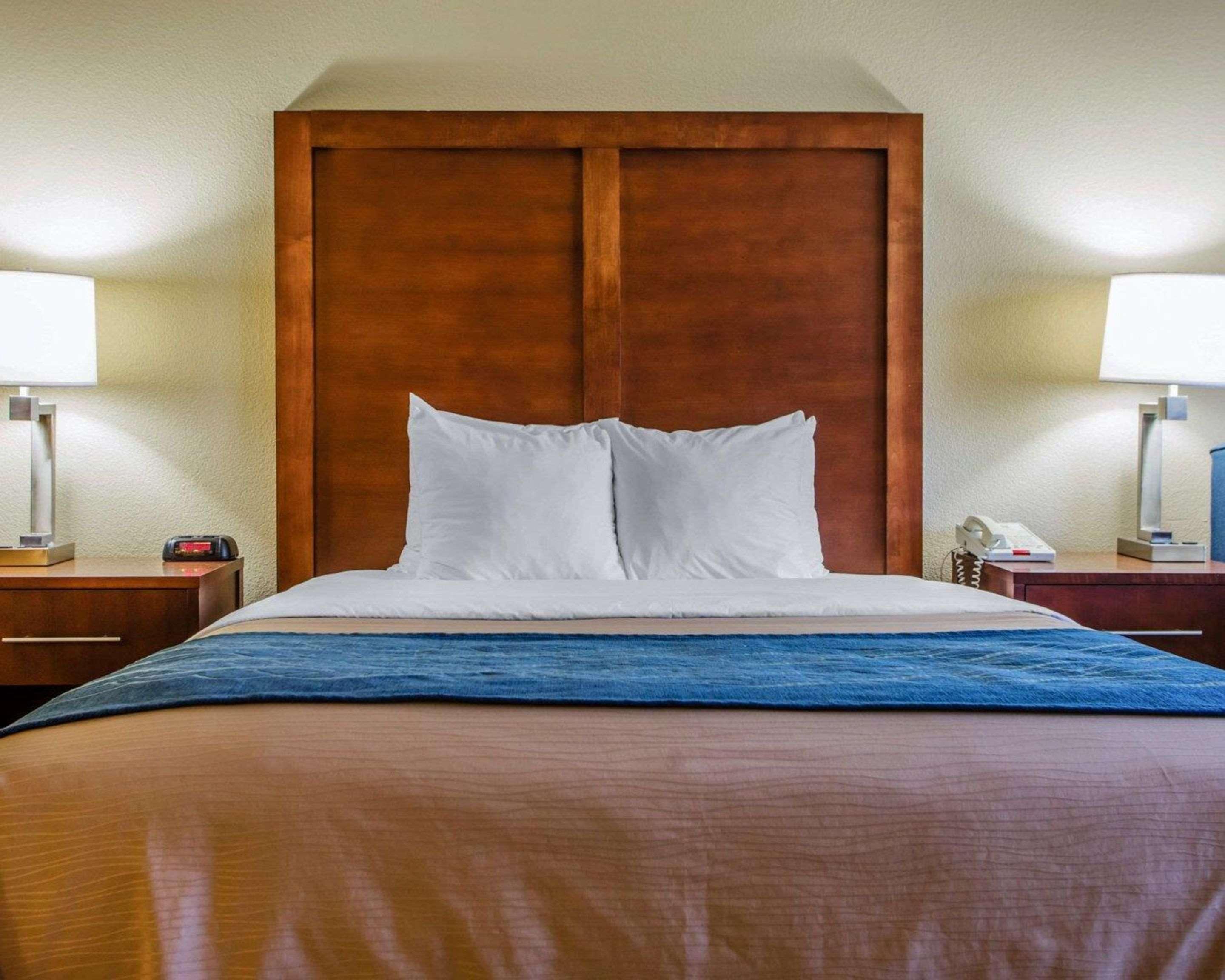 Comfort Inn & Suites Jackson - West Bend Eksteriør billede