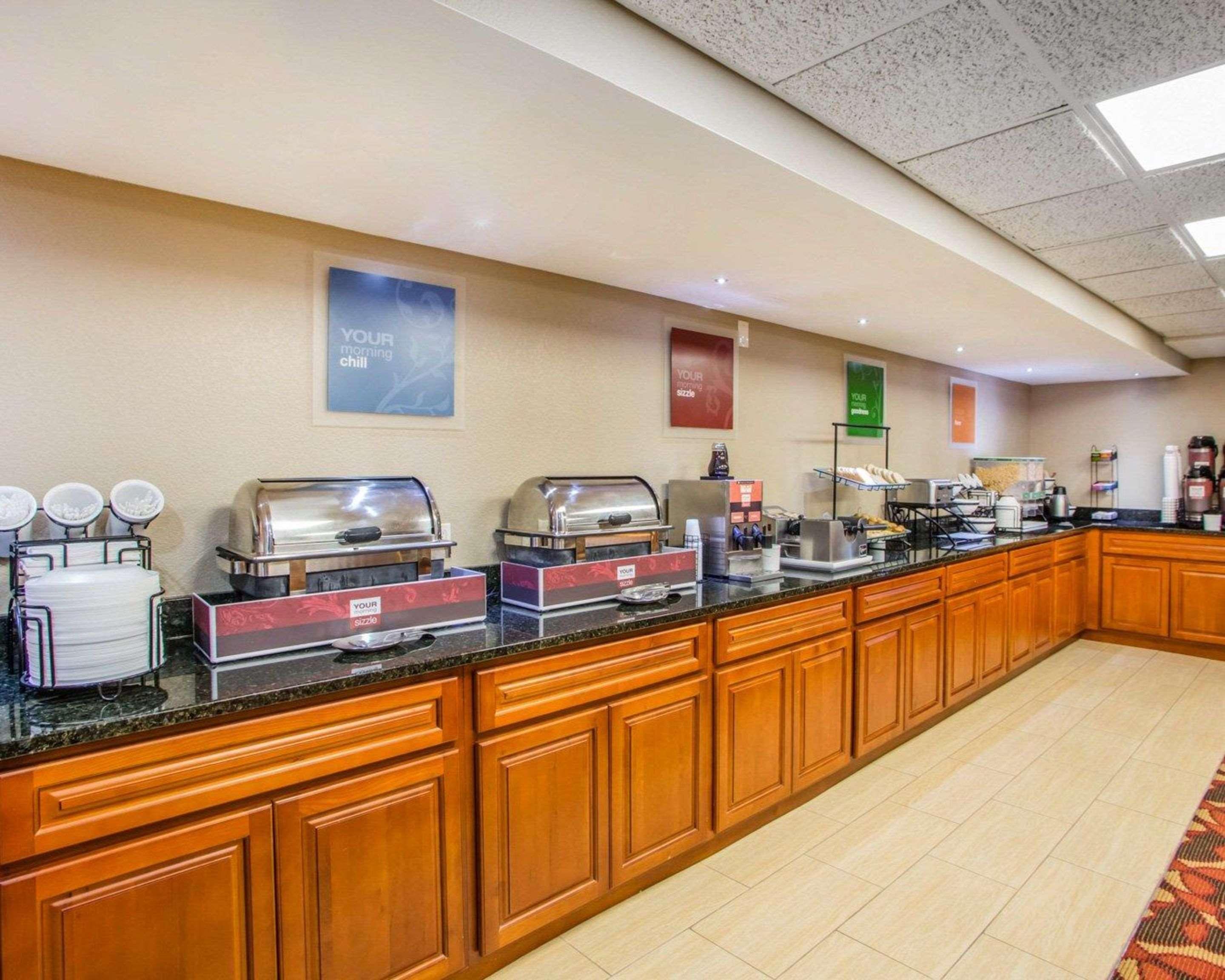 Comfort Inn & Suites Jackson - West Bend Eksteriør billede