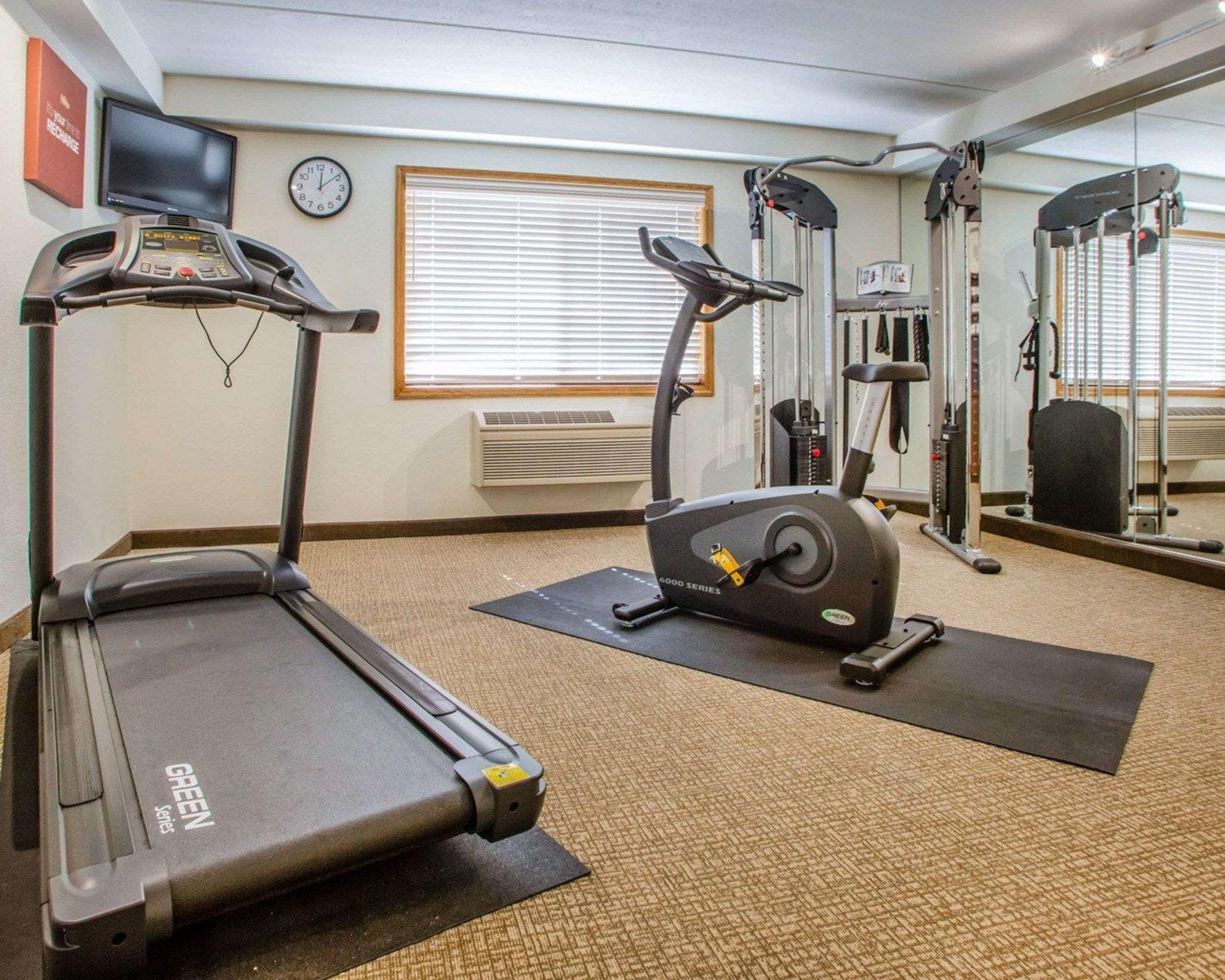 Comfort Inn & Suites Jackson - West Bend Eksteriør billede